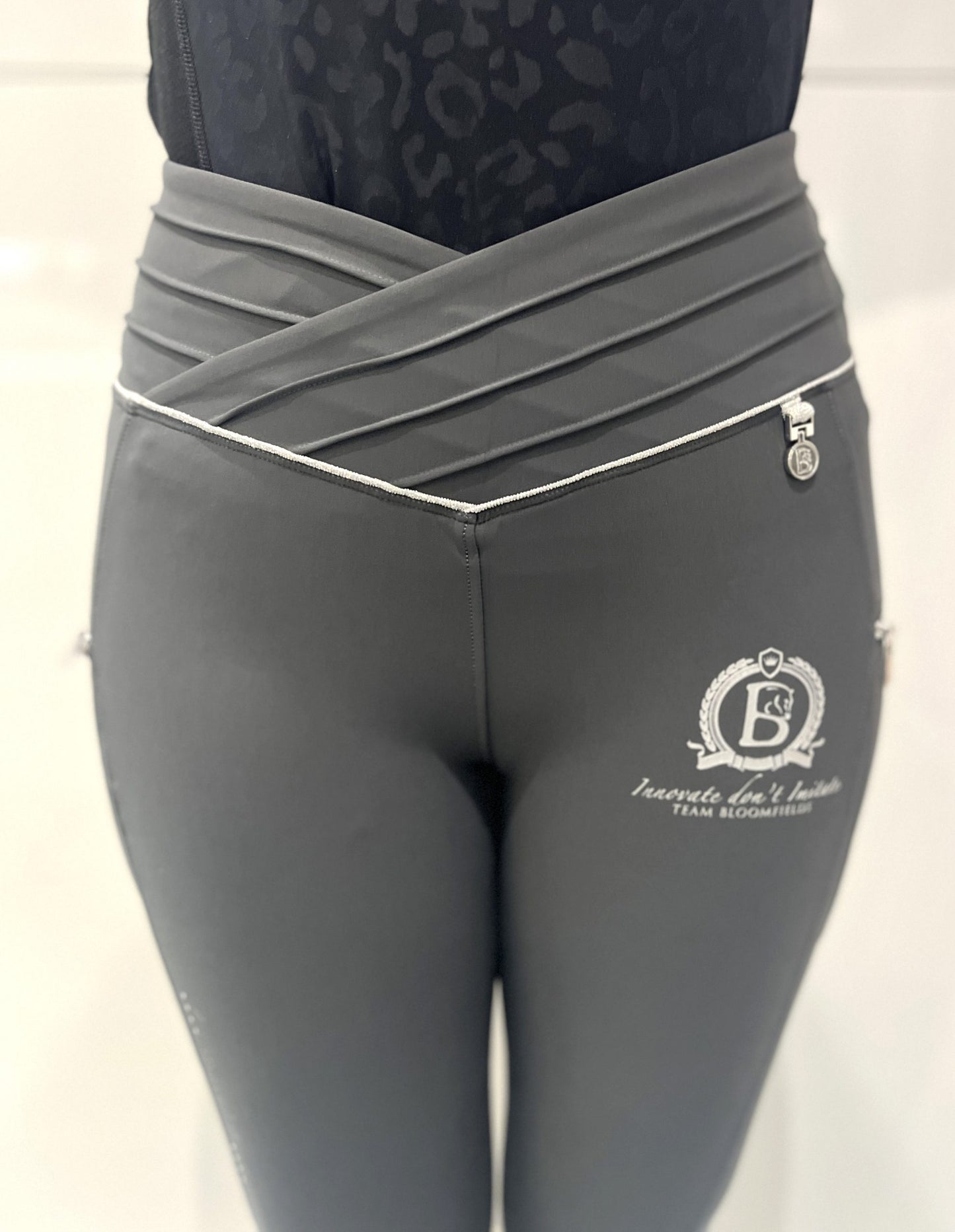 Maya Ultra High Pleated Leggings - Grey