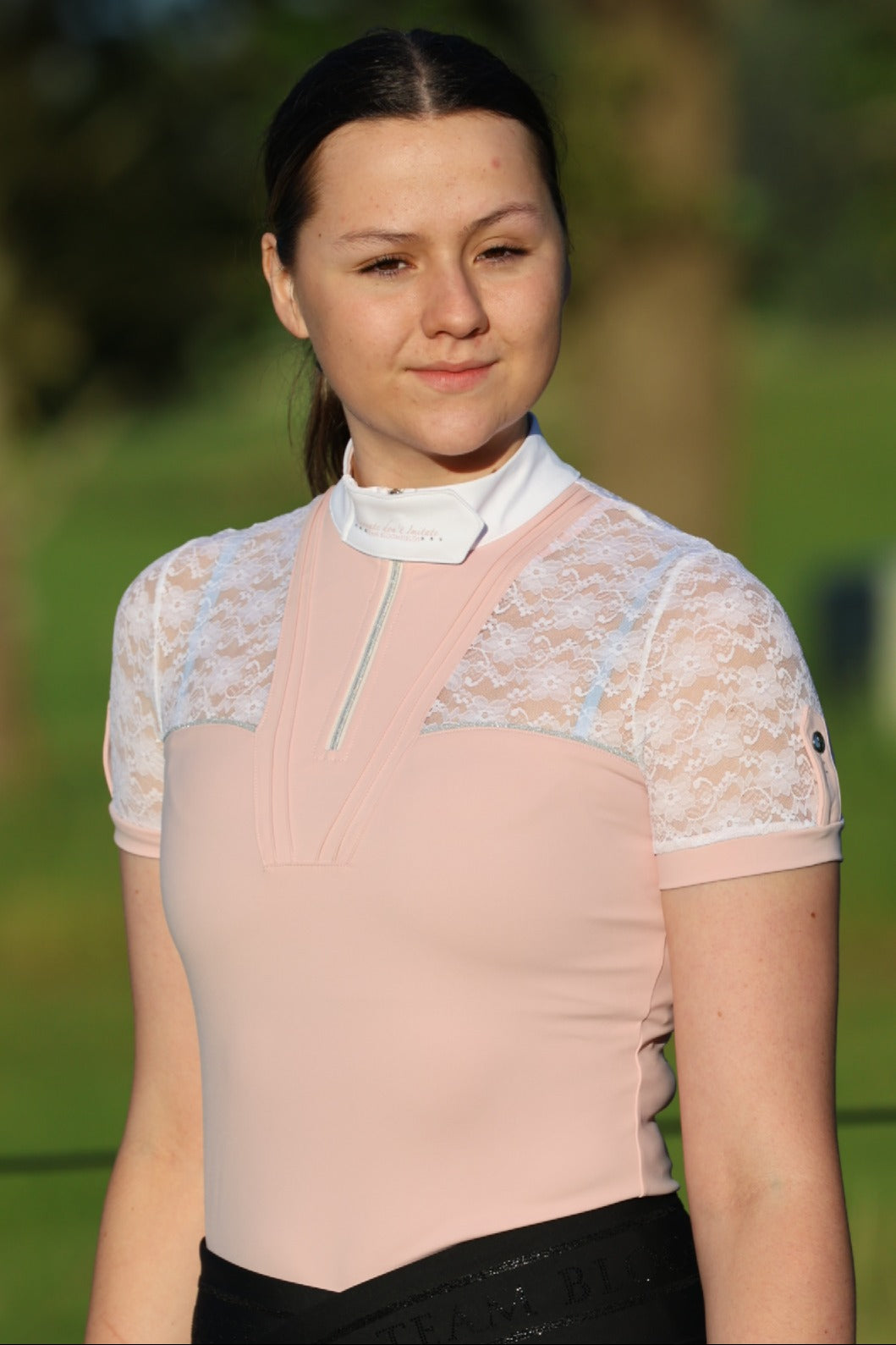 Sophia Pink Lace Show Shirt with Short Sleeves